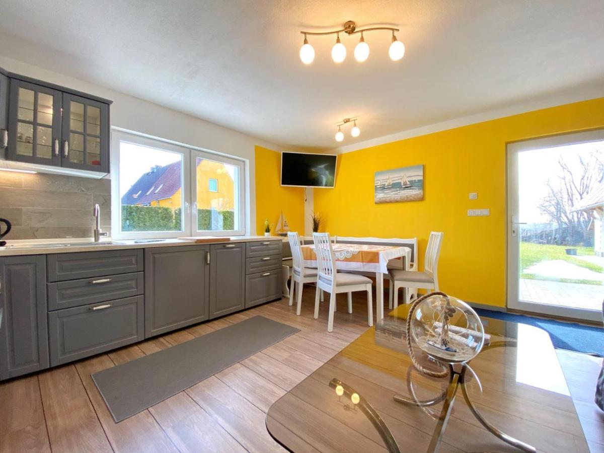 Ferienhaus Berta 사스니츠 외부 사진
